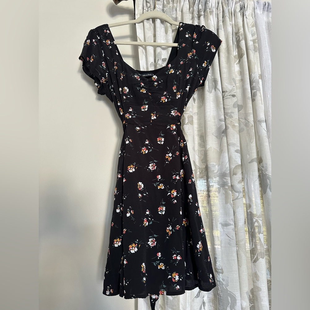 Abercrombie and Fitch Floral Mini Dress - Picture 3 of 6
